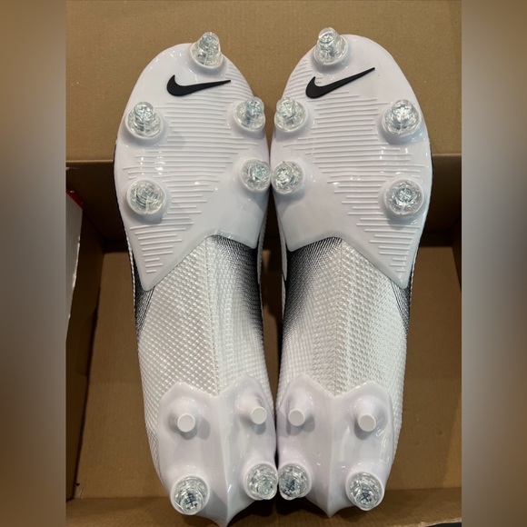 Size 12 Nike Vapor Edge Pro 360 Football Cleats Detachable White CZ5574-100 main image 3